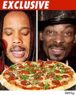 Snoop Dogg's $900 Munchie Trade-Off