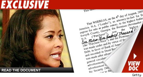 'Real Housewife' Loses House, Still a Wife