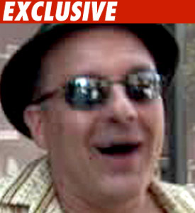 Tom Sizemore Charged for Spousal Battery