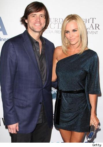 Jim Carey, Jenny McCarthy Tweet Breakup Jim Carey & Jenny McCarthy