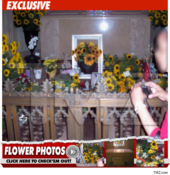 Michael Jackson's Tomb