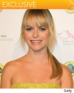 1222_taryn_single