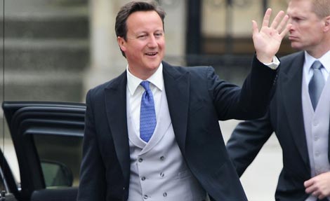 0429_david_cameron_split