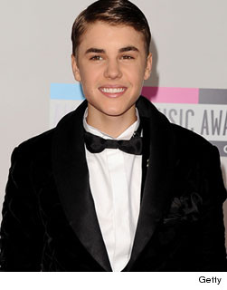 1123_bieber_single