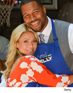 0904_strahan