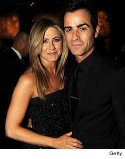 1015_aniston_inset