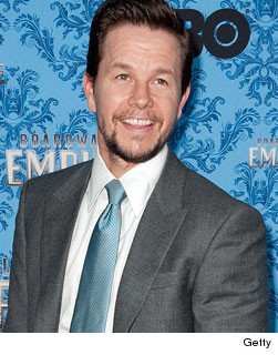 1108_wahlberg_single
