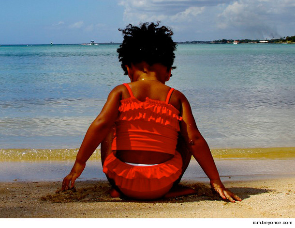 0227_beyonce_inset