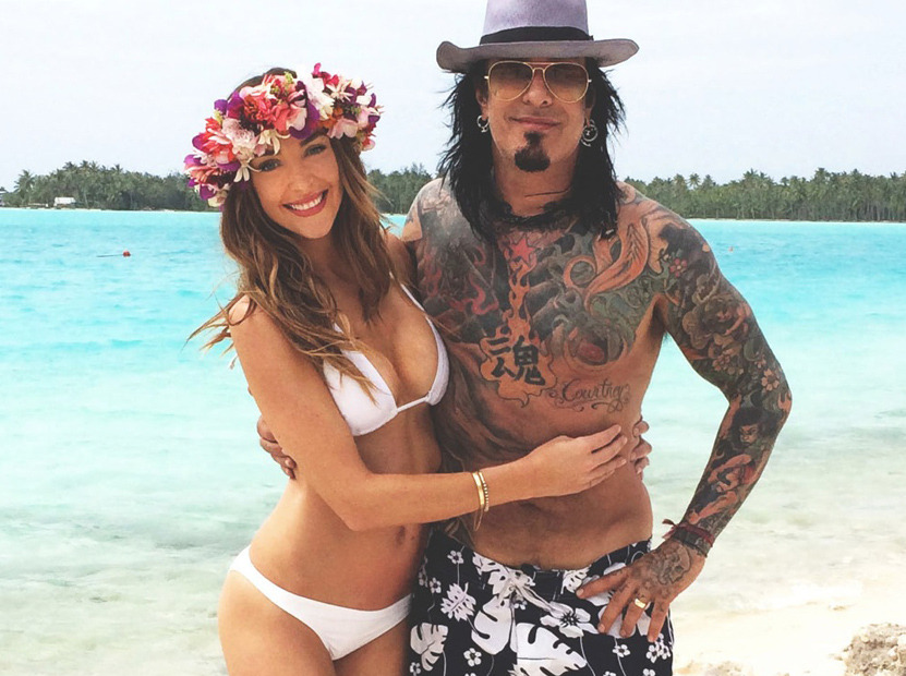 Nikki Sixx Courtney Bingham S Tropical Honeymoon See The Sexy Pics