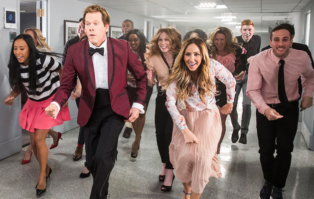 Kevin Bacon Recreates "Footloose" Dance -- And It's Amazing!