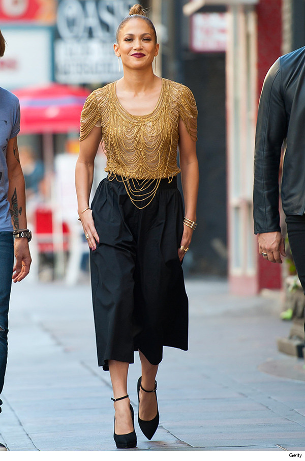 1101_jlo