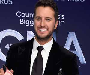 Luke Bryan, Miranda Lambert & More -- See 2014 CMA Awards Winners!