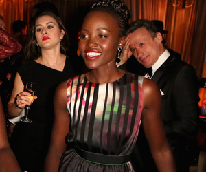 "Orange Is the New Black" Stars Go Wild with Lupita Nyong'o at SAG Awards…