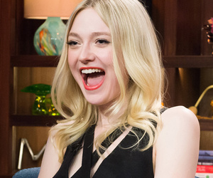 Dakota Fanning Talks Relationship With Tom Cruise, Says She's Lied To Get A…