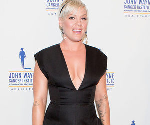 P!nk Slams Haters Who Commented On Her "Voluptuous" Figure: "I Feel Beautiful!"
