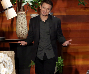 Jeremy Renner Has a 2-Year-Old Daughter ... and a 2-Year-Old Brother