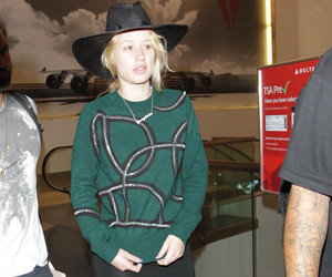 Brad Pitt Debuts Large New Tattoo In Honor of Angelina & the Kids