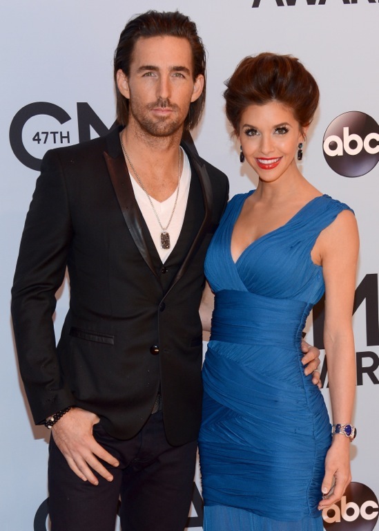Is jake owen dating lacey buchanan