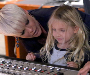 P!nk Brings Daughter Willow to Record New "Ellen" Theme Song
