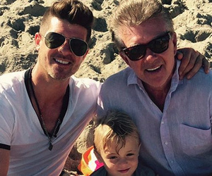Robin Thicke Shares Cute Father-Son Photo with Dad Alan Thicke & Son Julian