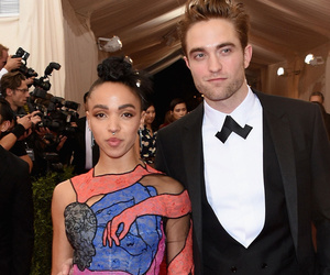 Robert Pattinson Speaks Out Against Racist Criticism of Fiancee FKA twigs