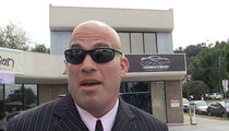 Tito Ortiz -- Hillary Clinton's a Criminal ... She Belongs In Jail (VIDEO) 