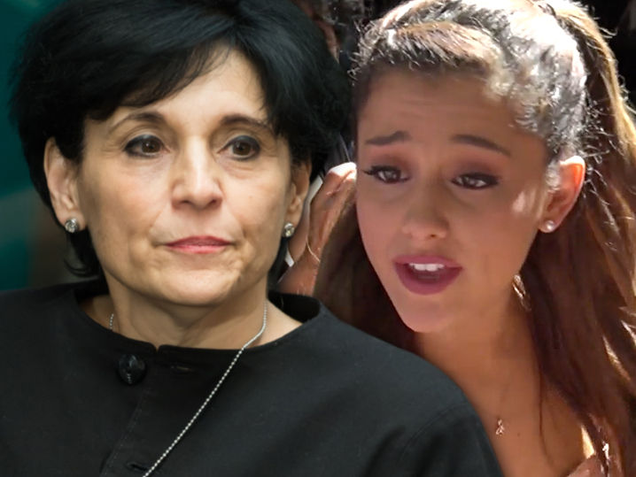 Ariana Grande&rsquo;s Mother Rushed Fans Backstage to Safety During