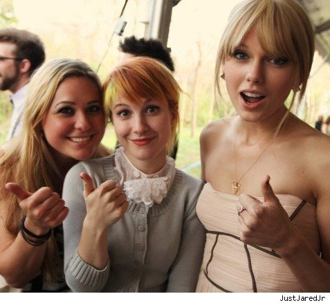 Taylor Swift & Hayley Williams