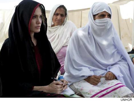 0907_angelina_unhcr