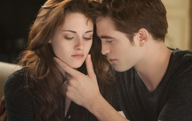 "Twilight" Dominates Razzie Awards, Rihanna "Wins" Too!