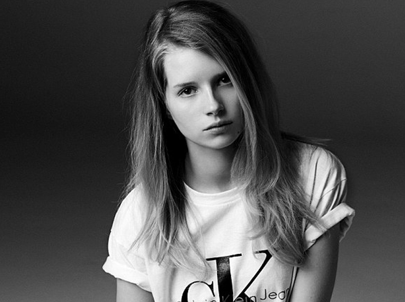 Kate Moss&rsquo; Sister Lottie, 16, Models Jeans for Calvin Klein | toofab.com