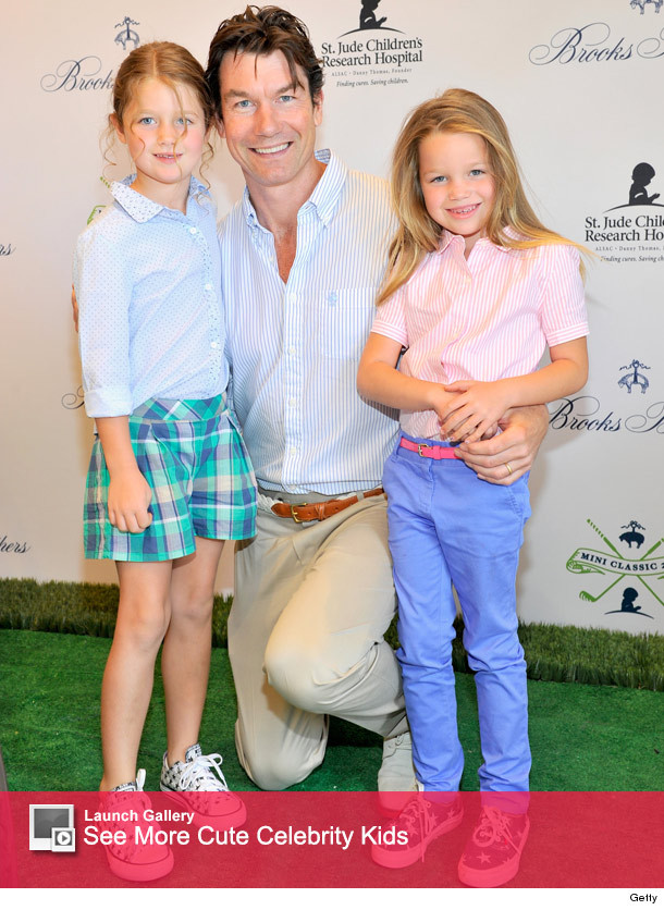 Jerry O'Connell Makes Rare Red Carpet Appearance With Twins Dolly and