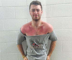 Skinny & Sunburned! See Sam Smith's Major Weight Loss In New Pic