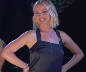 Gross! Jennifer Lawrence Says She Doesn't Wash Her Hands After The Bathroom