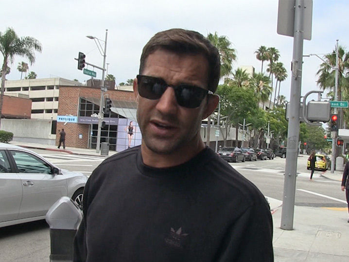 Luke Rockhold: 'I Want 3rd Fight with Michael Bisping' (VIDEO)