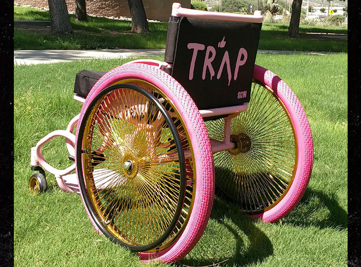 2 Chainz's Tricked Out Wheelchair Saves Concert Tour!!!
