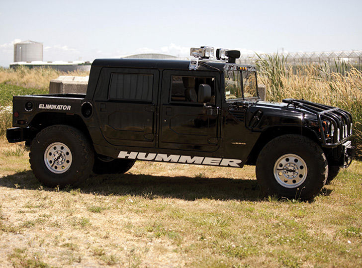 Tupac's Hummer Back On Auction Block After High Bidder Flakes