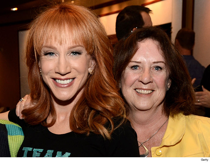 Kathy Griffin's sister Joyce dies of cancer Kathy Griffin's sister Joyce dies of cancer