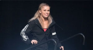 Watch Paige VanZant Bust Out &lsquo;Worm&rsquo; Dance That&rsquo;s Actually Not That Bad