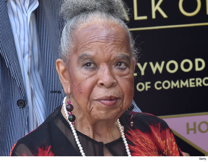 'Touched by an Angel' Star Della Reese Dies at 86
