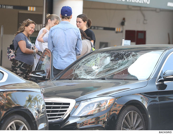 Jaime King's son hit by glass after man attacks vehicle