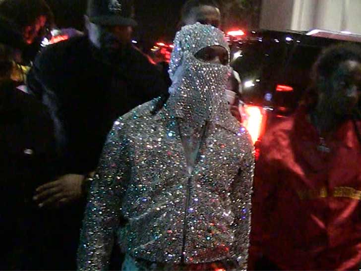 offset hits up club for his birthday party without cardi b tmz com